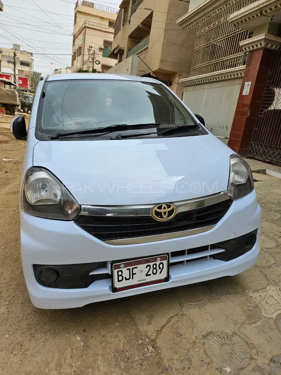 Toyota Pixis Epoch 2015 for Sale in Karachi Image-1