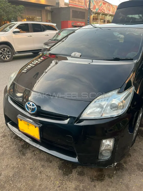 ٹویوٹا پریوس 2011 for Sale in کراچی Image-1