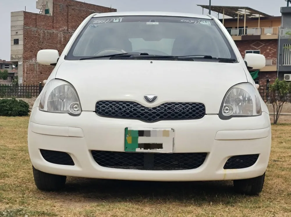 Toyota Vitz 2003 for Sale in Faisalabad Image-1