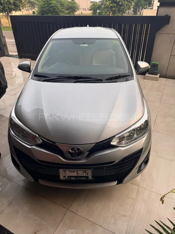 Toyota Yaris Sedan 2021 for Sale in Lahore Image-1
