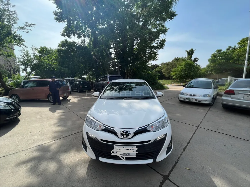 Toyota Yaris Sedan 2021 for Sale in Islamabad Image-1
