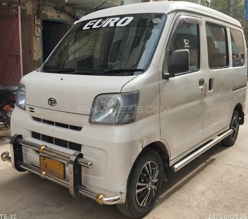 Daihatsu Hijet 2011 for Sale in Karachi Image-1