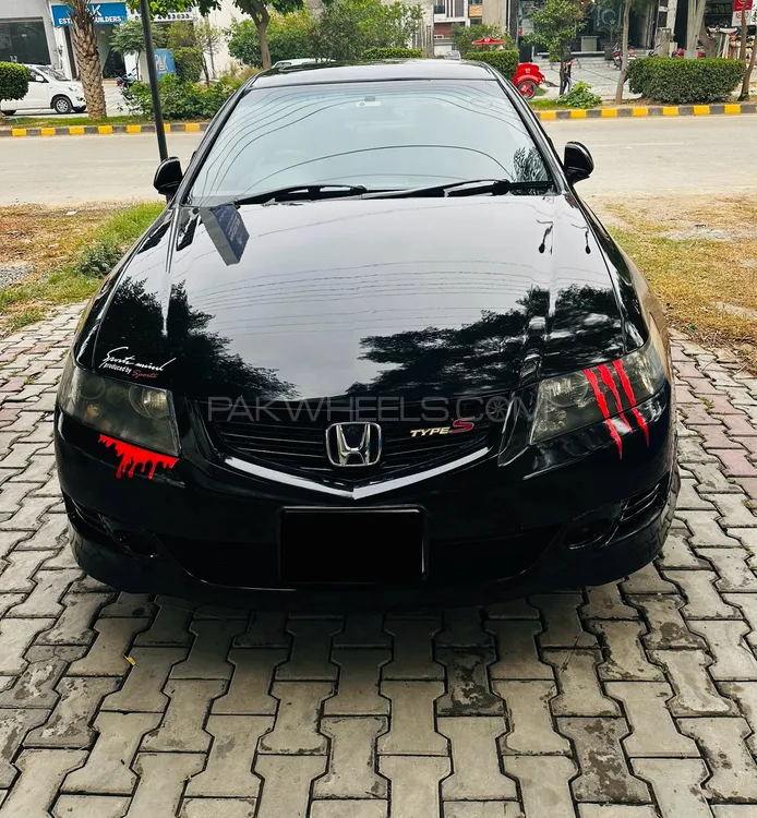 Honda Accord 2004 for Sale in Lahore Image-1