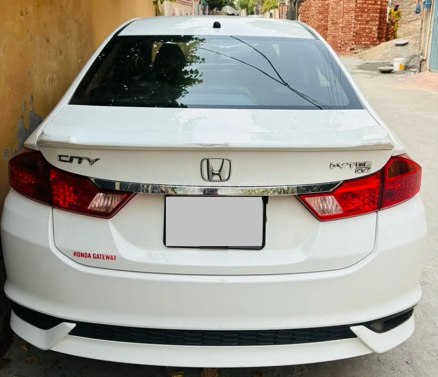Honda City 2021 for Sale in Lahore Image-1