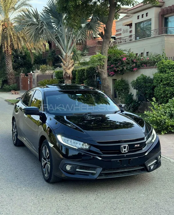 Honda Civic 2020 for Sale in Lahore Image-1