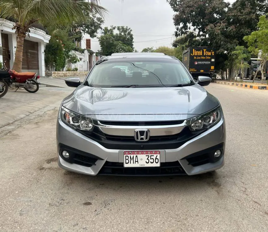 Honda Civic 2018 for Sale in Karachi Image-1