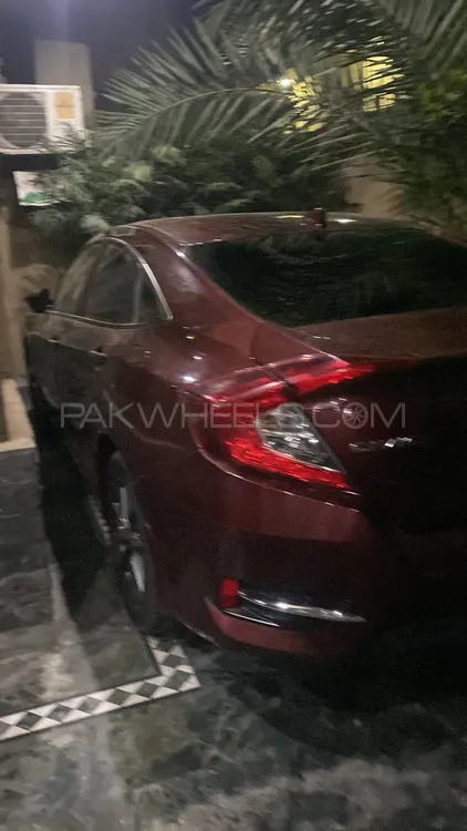 Honda Civic 2020 for Sale in Lahore Image-1
