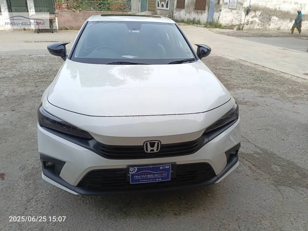 Honda Civic 2025 for Sale in Gujranwala Image-1