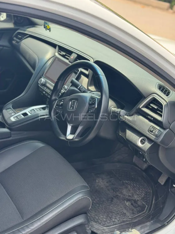Honda Insight 2022 for Sale in Peshawar Image-1