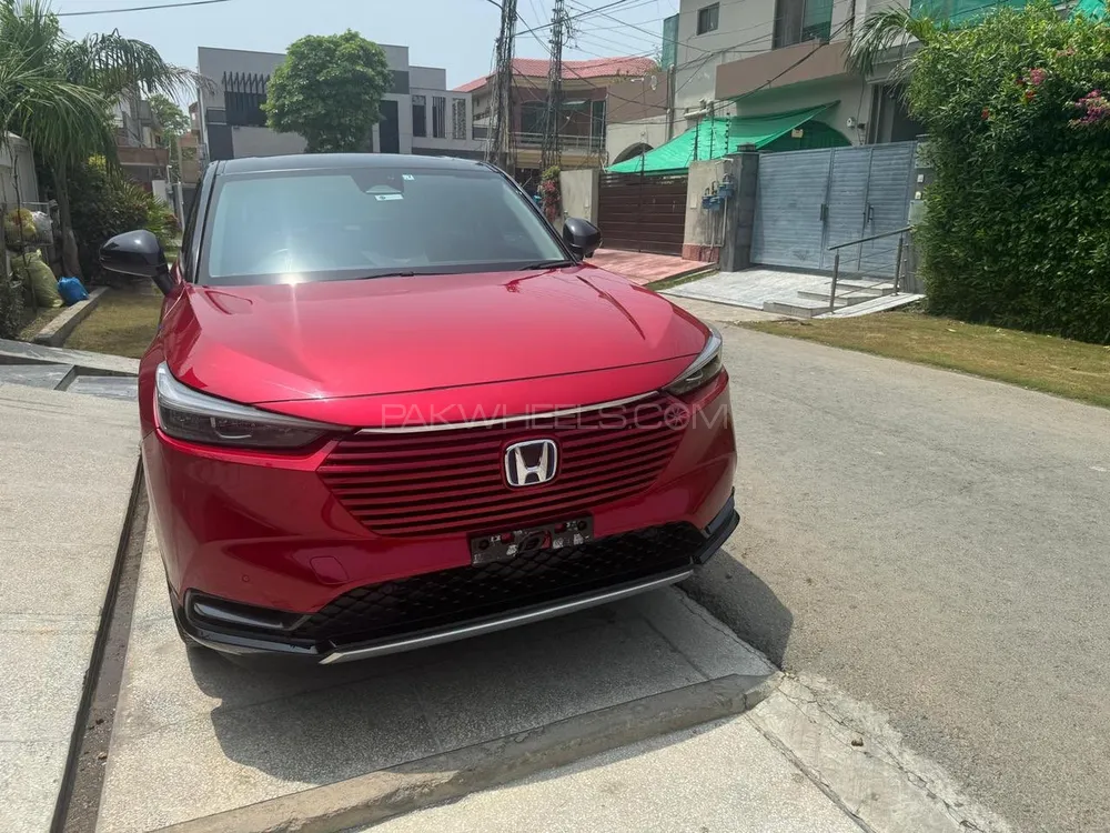 Honda Vezel 2024 for Sale in Lahore Image-1