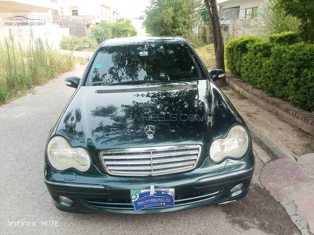 Mercedes Benz C Class 2003 for Sale in Islamabad Image-1