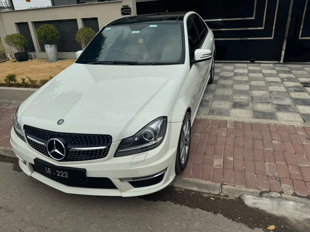 Mercedes Benz C Class 2011 for Sale in Rawalpindi Image-1