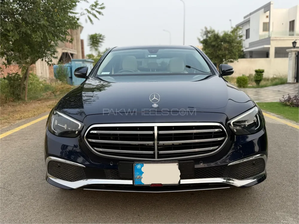 Mercedes Benz E Class 2022 for Sale in Lahore Image-1