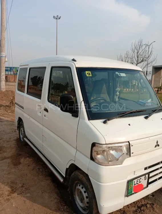 Mitsubishi Minicab 2011 for Sale in Faisalabad Image-1