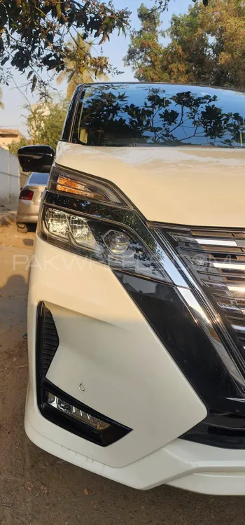 Nissan Serena 2022 for Sale in Karachi Image-1
