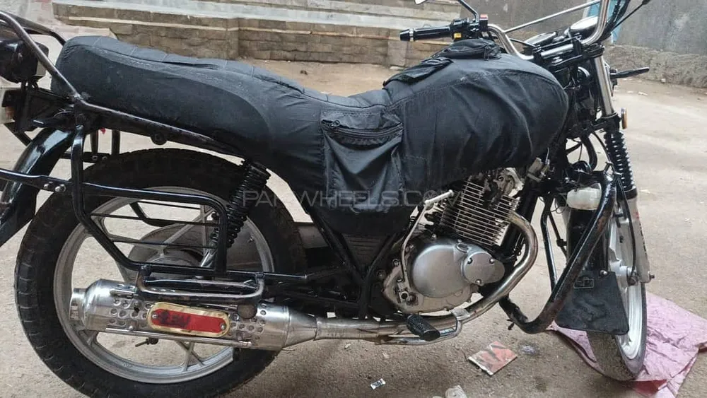 Suzuki GS 150 SE 2017 for Sale Image-1