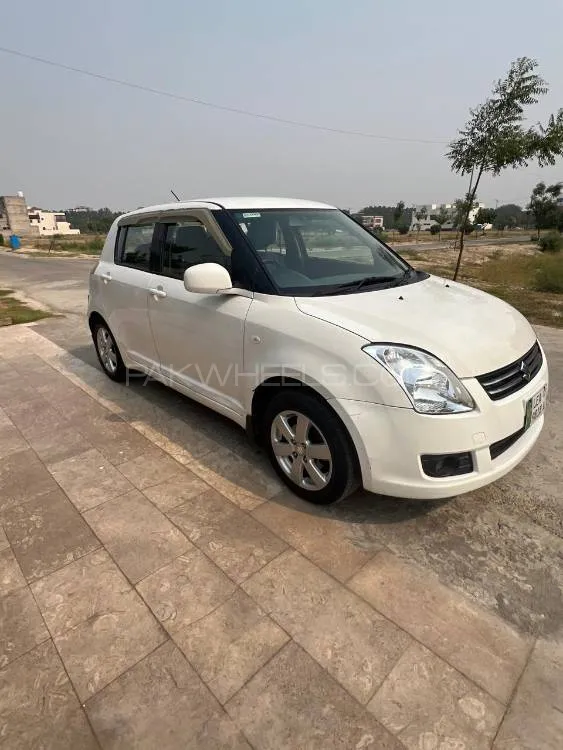 Suzuki Swift 2017 for Sale in Lahore Image-1