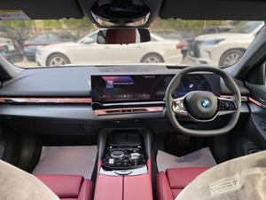 BMW i5 edrive40
Model: 2024
Zero Meter
Unregistered 

*Dewan Import
*Dewan Warranty

Calling and Visiting Hours

Monday to Saturday

11:00 AM to 7:00 PM