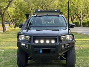Toyota Hilux Revo V Automatic 2.8 2020 for Sale