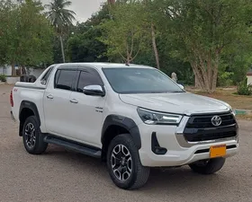 Toyota Hilux Revo V Automatic 2.8 2021 for Sale