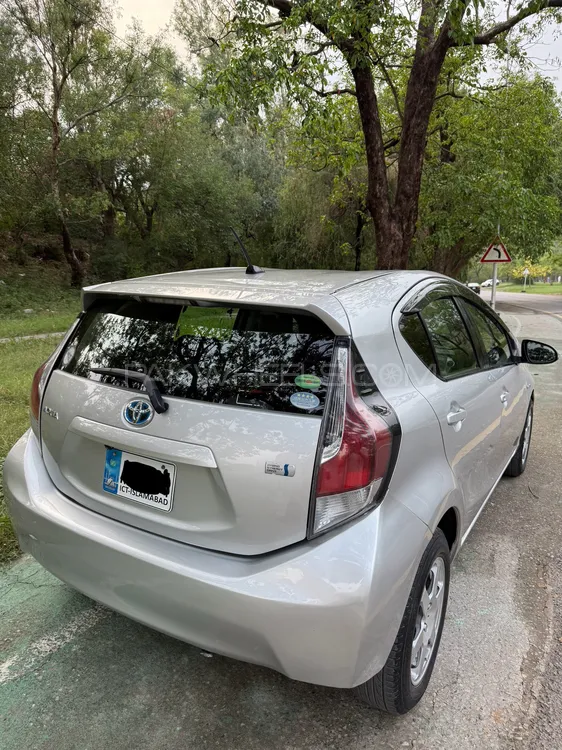 Toyota Aqua 2013 for Sale in Islamabad Image-1