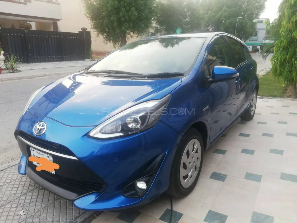 Toyota Aqua 2018 for Sale in Lahore Image-1