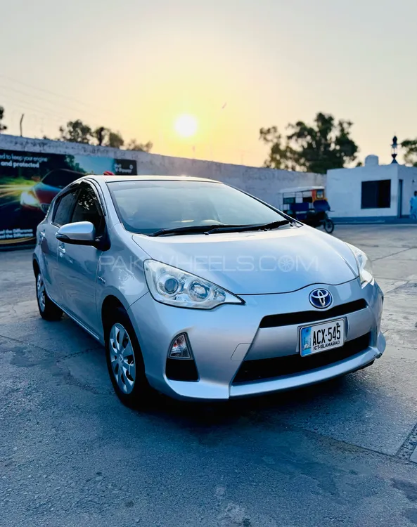 Toyota Aqua 2013 for Sale in Mardan Image-1