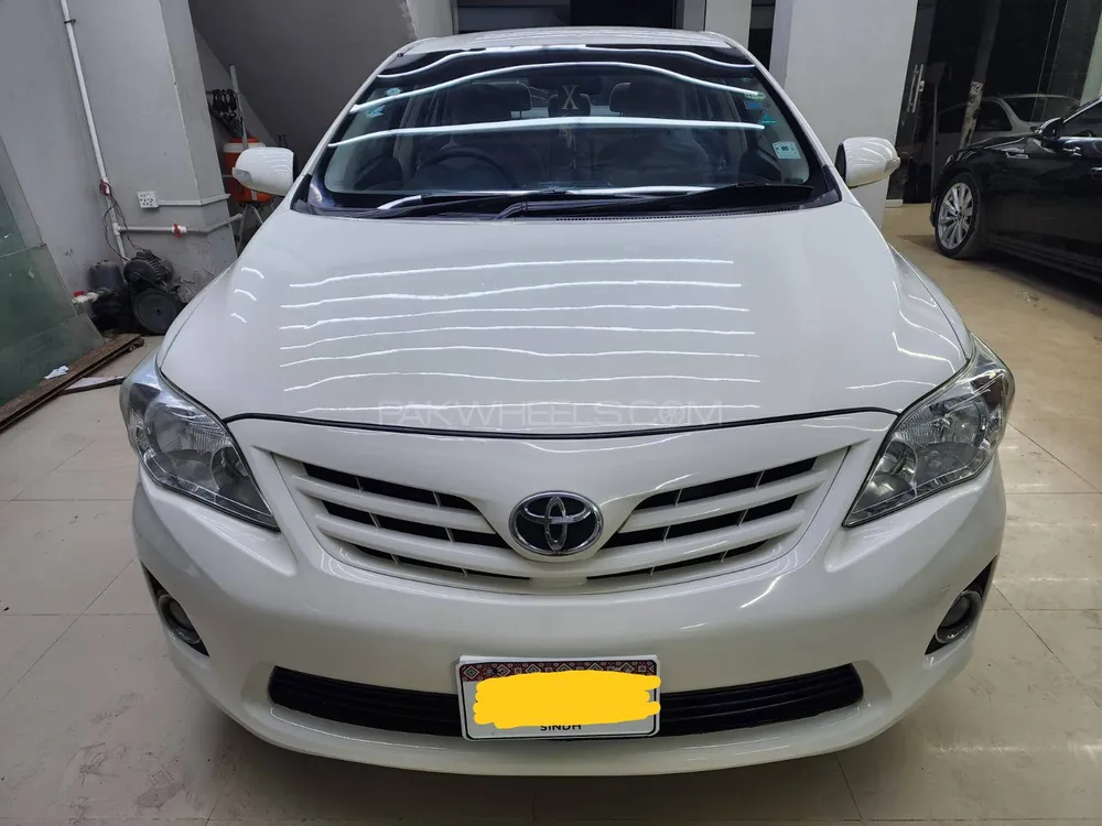 Toyota Corolla 2013 for Sale in Karachi Image-1