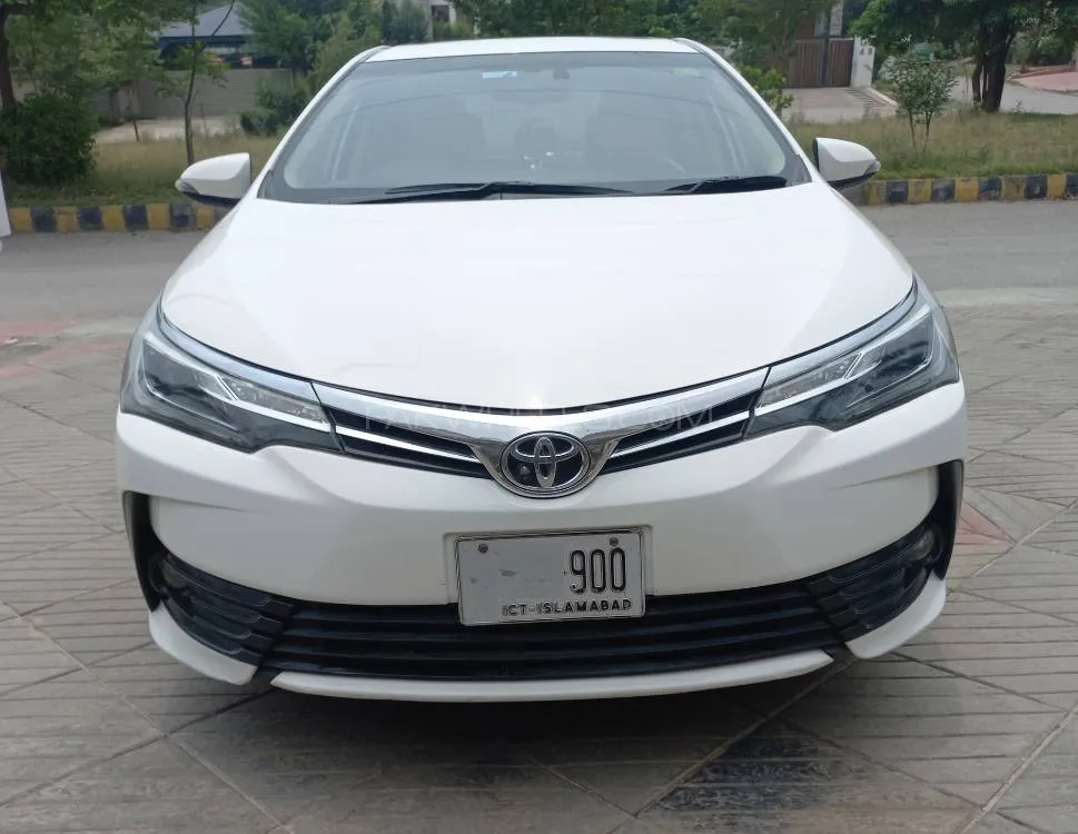 Toyota Corolla 2017 for Sale in Islamabad Image-1