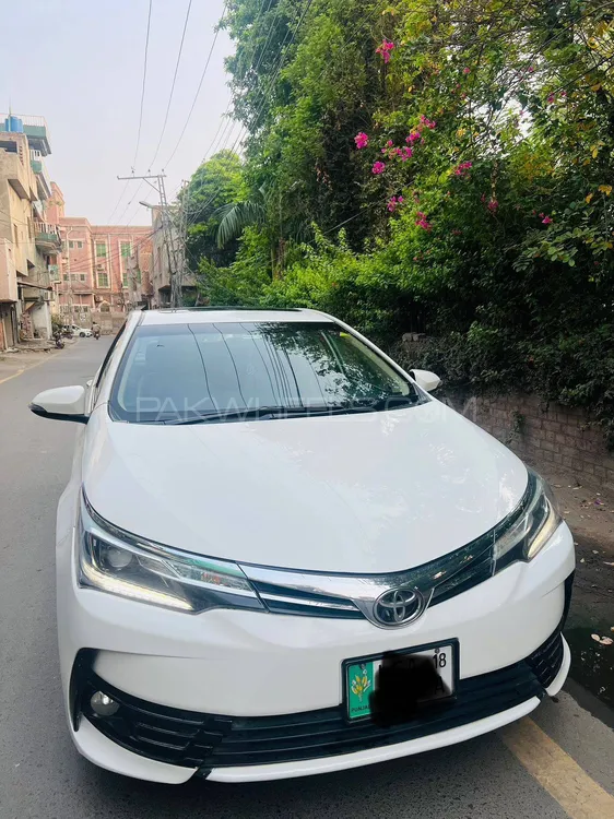 Toyota Corolla 2018 for Sale in Lahore Image-1