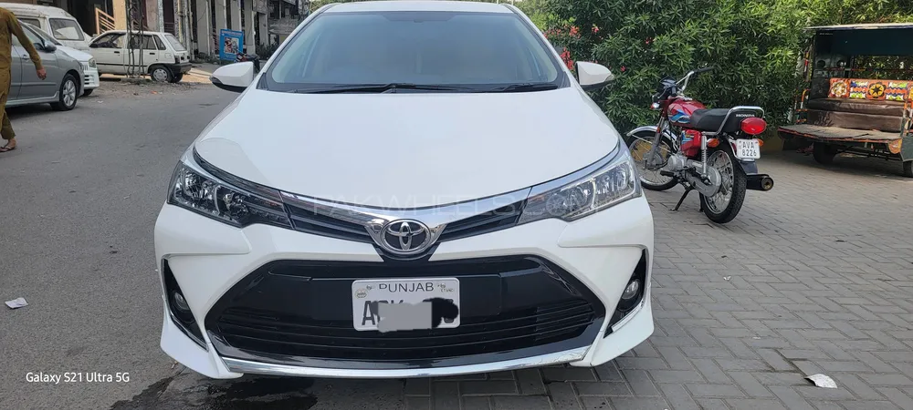 Toyota Corolla 2021 for Sale in Lahore Image-1
