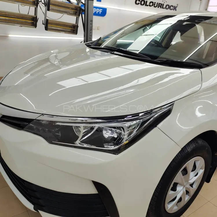 Toyota Corolla 2018 for Sale in Muzaffar Gargh Image-1