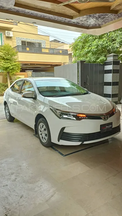 Toyota Corolla 2020 for Sale in Lahore Image-1