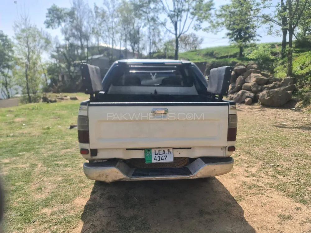 Toyota Hilux 2002 for Sale in Rawalakot Image-1