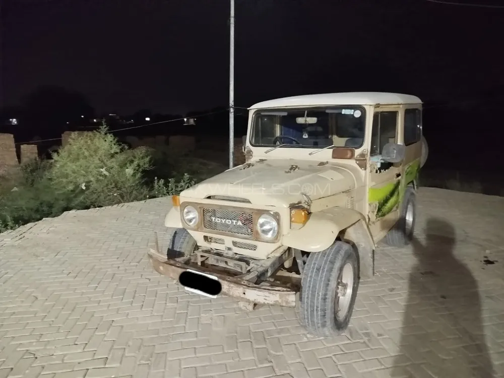 Toyota Land Cruiser 1984 for Sale in Lahore Image-1