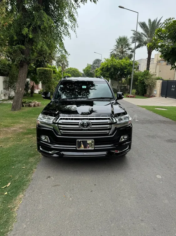 Toyota Land Cruiser 2016 for Sale in Lahore Image-1