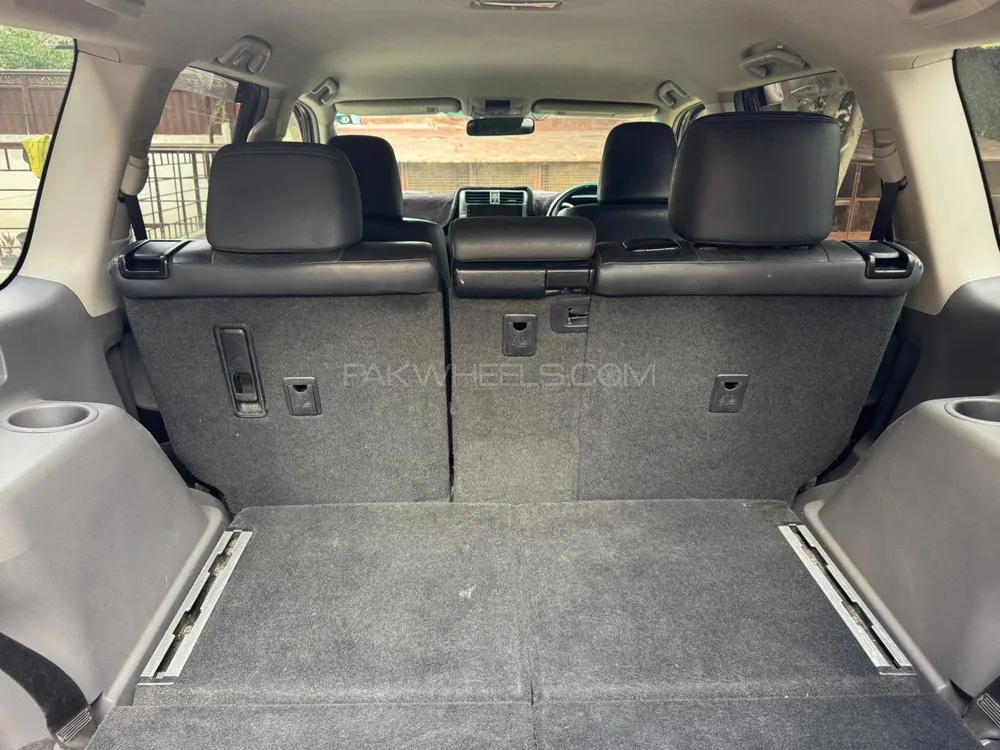 Toyota Prado 2009 for Sale in Islamabad Image-1