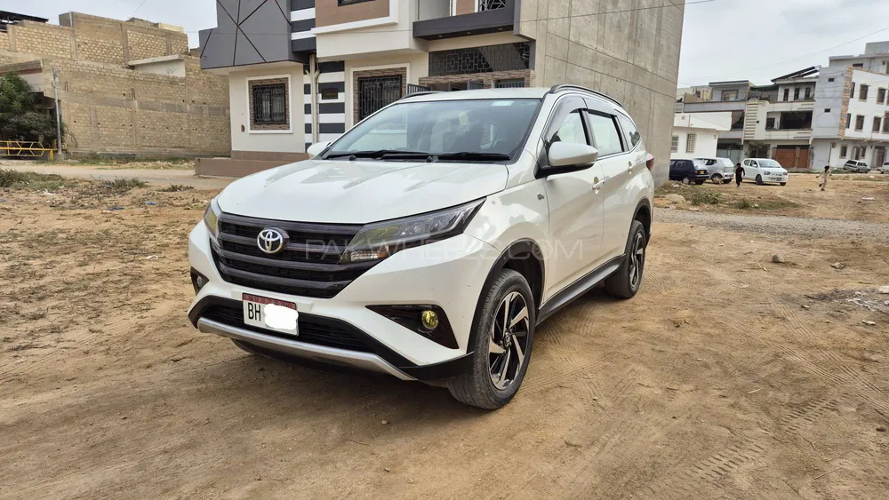 Toyota Rush 2018 for Sale in Karachi Image-1