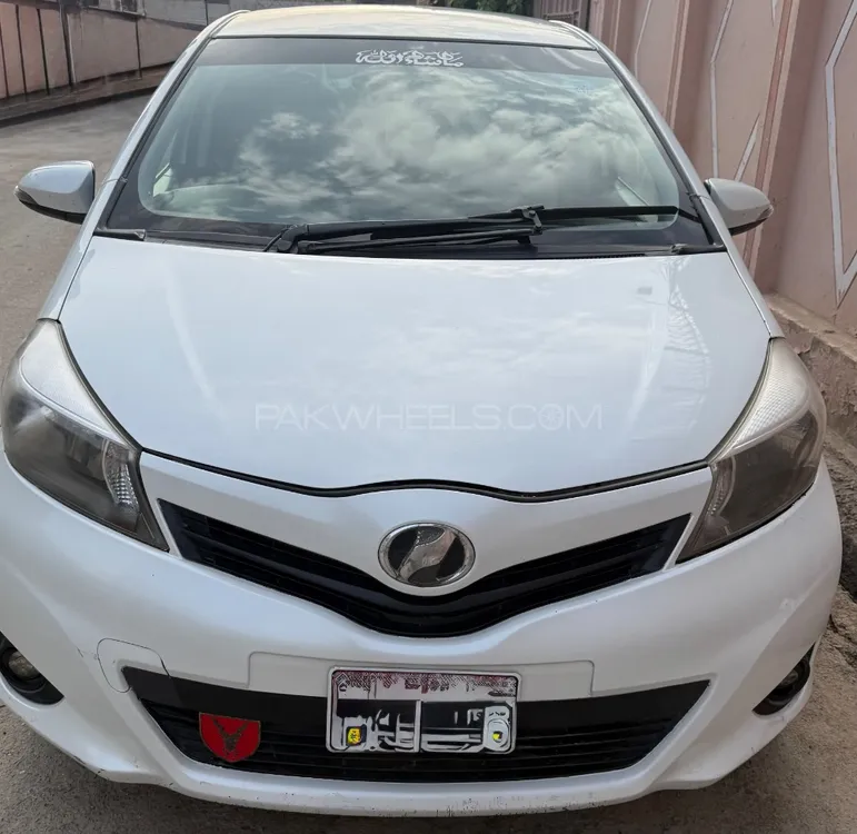 Toyota Vitz 2011 for Sale in Quetta Image-1