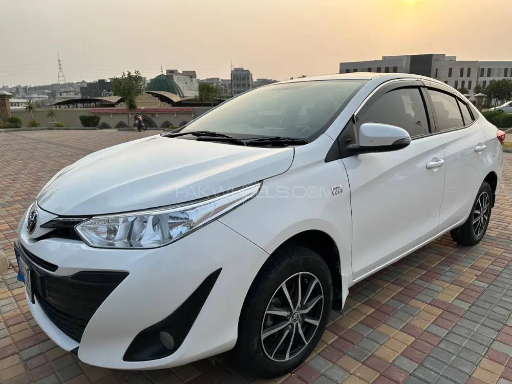 Toyota Yaris Sedan 2021 for Sale in Islamabad Image-1