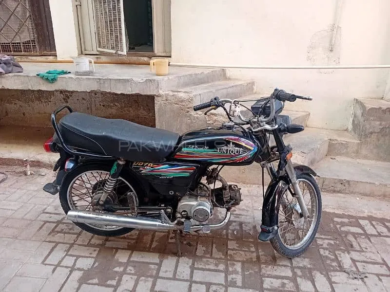 یونیک UD 70 2014 for Sale Image-1