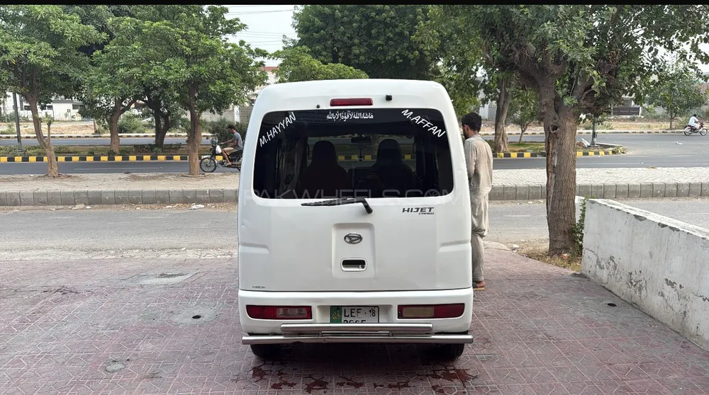 Daihatsu Hijet 2012 for Sale in Lahore Image-1
