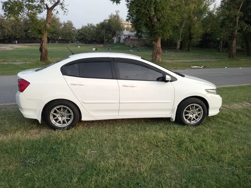 Honda City 2018 for Sale in Islamabad Image-1