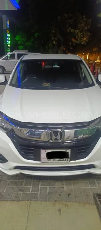 Honda Vezel 2014 for Sale in Islamabad Image-1