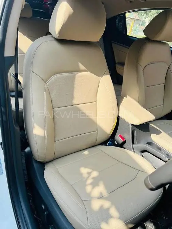 Hyndai Tuscon | Elentra | Sonata | Ionic | Poshish Seat Covesr in jap Image-1