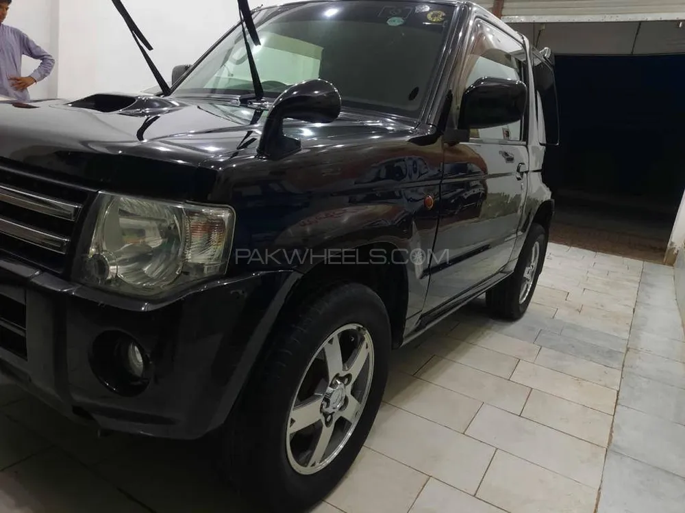 Mitsubishi Pajero 2015 for Sale in Haroonabad Image-1