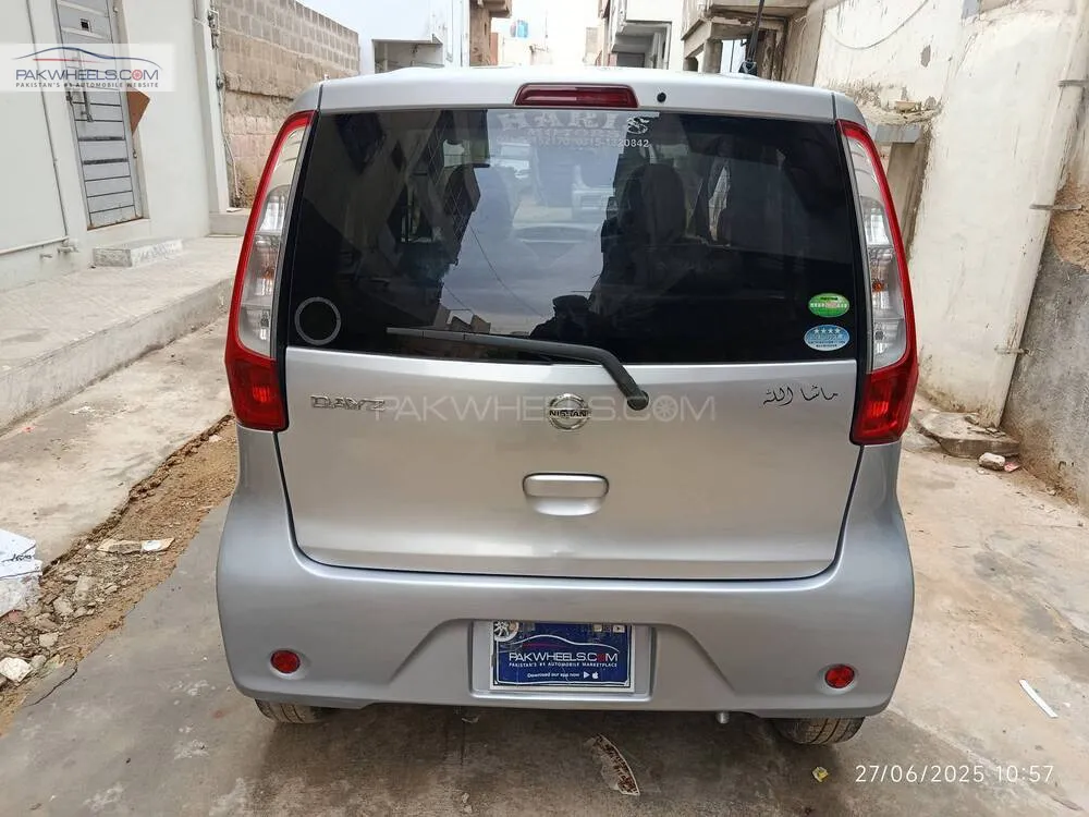 نسان ڈیز 2015 for Sale in کراچی نسان ڈیز 2015 for Sale in کراچی Image-4