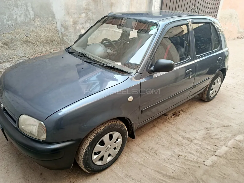 Nissan March 2007 for Sale in Multan Image-1