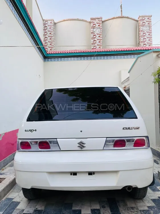 Suzuki Cultus 2013 for Sale in Larkana Image-1