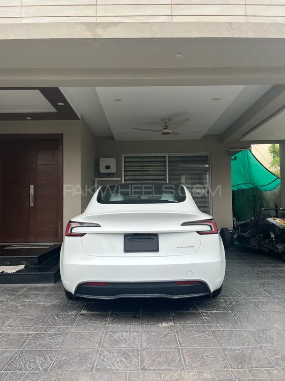 Tesla Model 3 2024 for Sale in Lahore Image-1